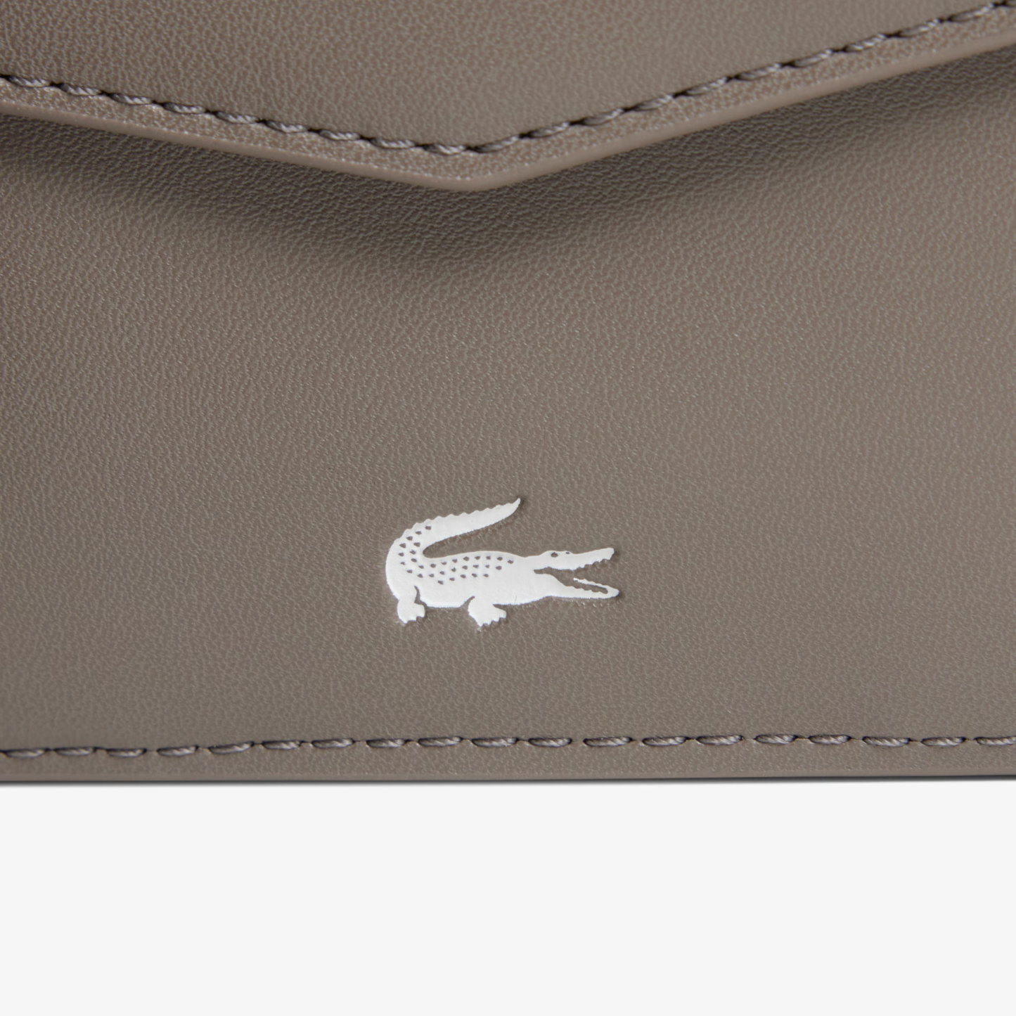Medium Ossian Leather Billfold